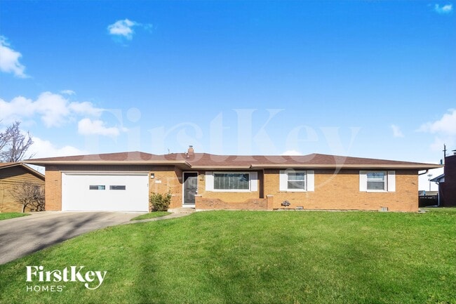 Building Photo - 242 Hargeo Dr