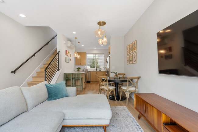 Building Photo - 6405B 22nd Ave NW Unit SI ID1324823P