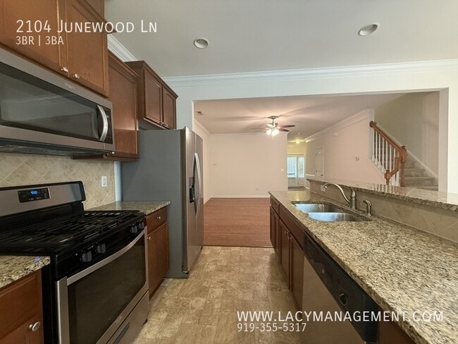 Photo - 2104 Junewood Ln