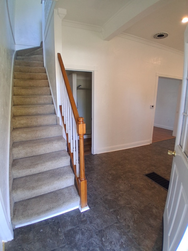 Photo - 518 E Mitchell St