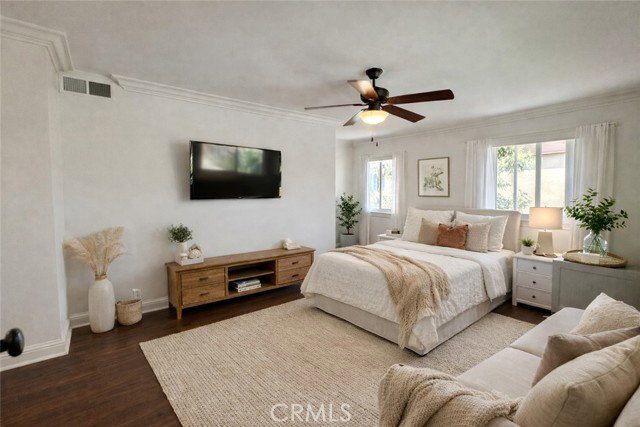 Photo - 2558 Orange Ave