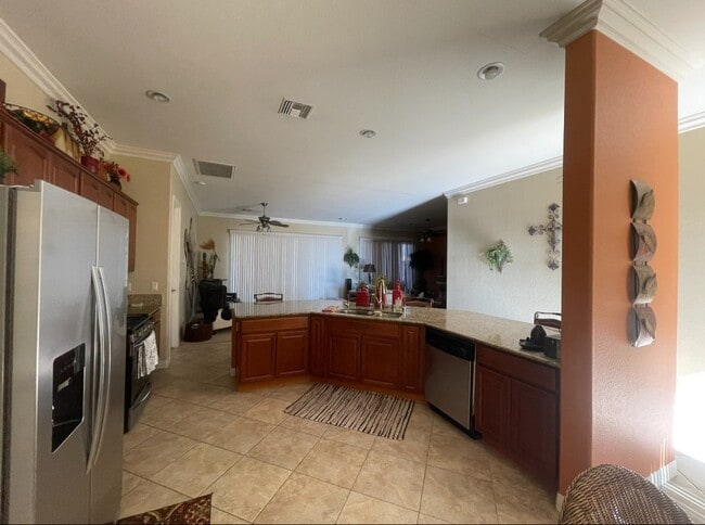 Photo - 1961 E Lipan Blvd