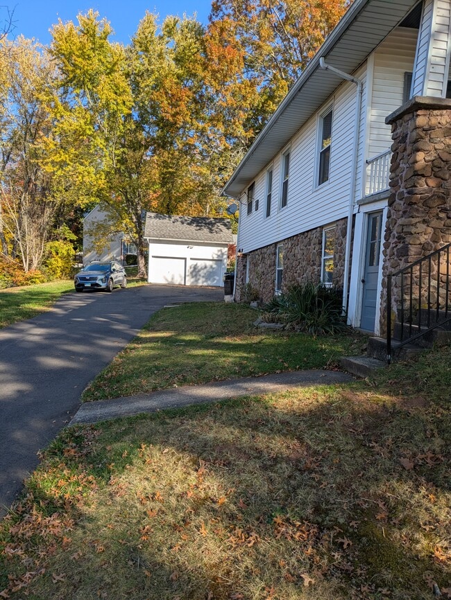 Photo - 34 New Britain Ave