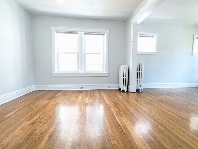 6408 Alamo Ave Unit 2W