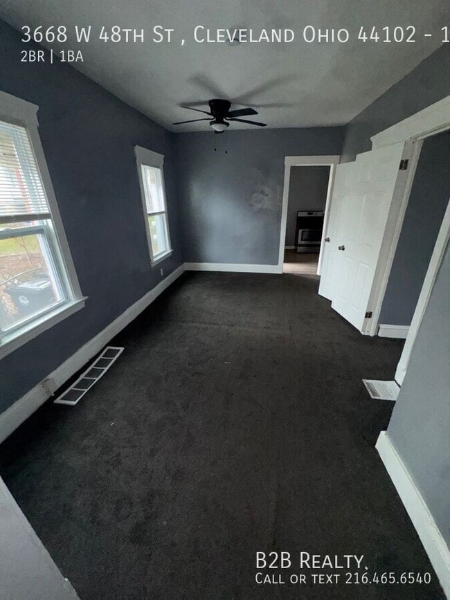 Photo - 3668 W 48th St Unidad 1