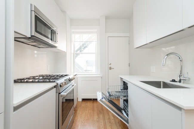 Photo - 17 A Forest St Unit 32