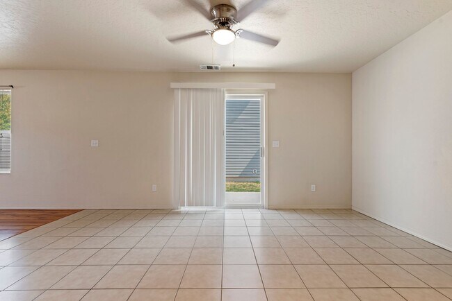 Photo - Very Clean 3 Bedroom Home with Community Pool _ Pet Friendly!