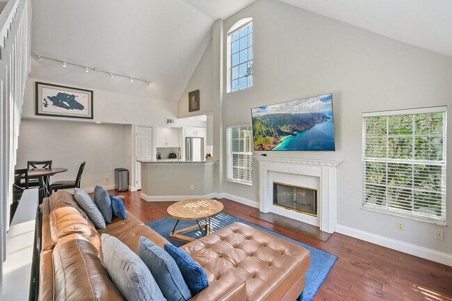 Photo - 13703 Richmond Park Dr N Unit 1805