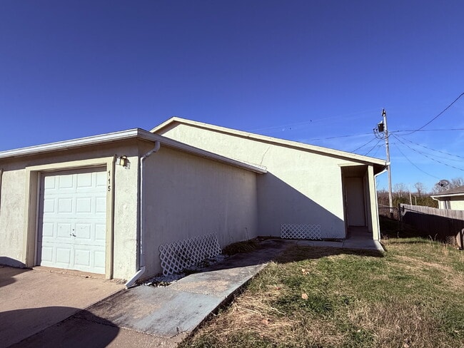 Photo - 3BR/Ba duplex in Branson West