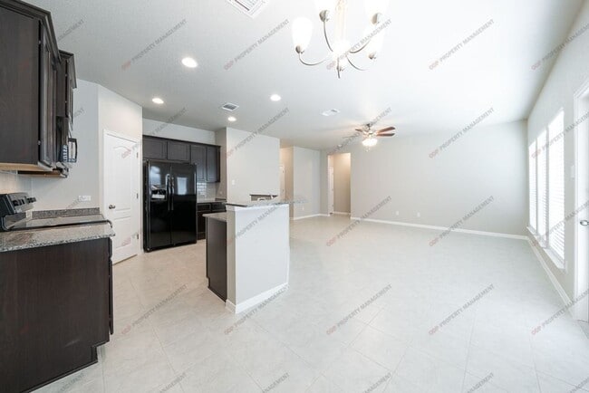 716 Skylar Heights Dr