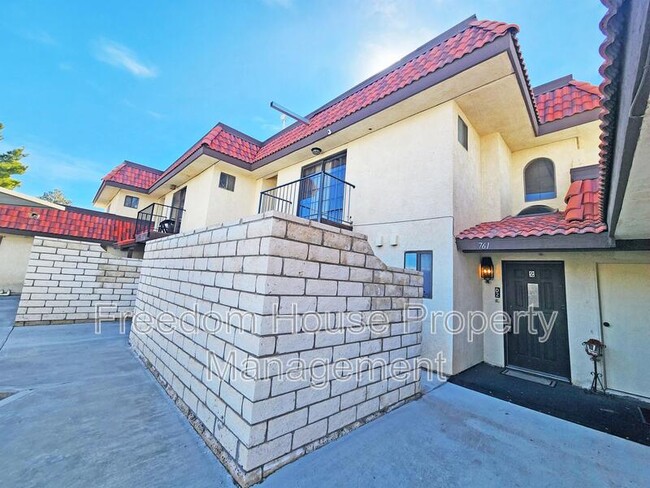 Photo - 761 Bourbon St Unidad #D2 Rental