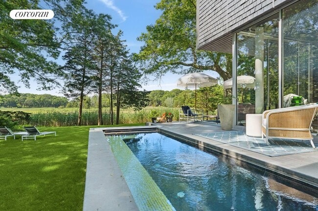 Photo - 65 Fresh Pond Rd