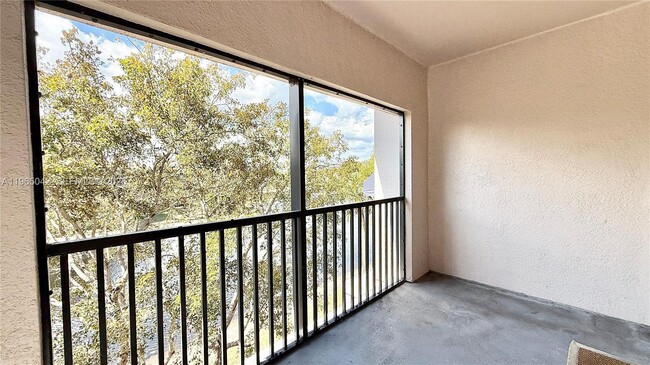 Photo - 2728 Anzio Ct Unidad 308