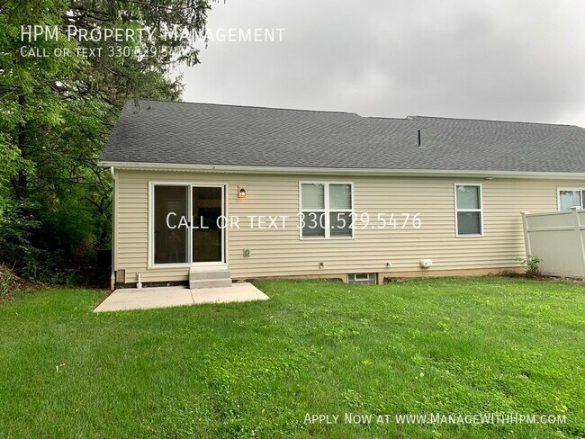 Photo - 2467 Delaware Ave SW Apartment