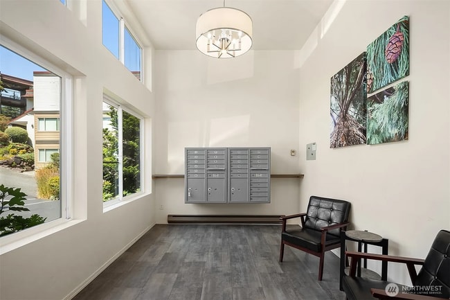 Lobby - 3825 NE 155th Pl Unit 305