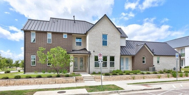 Building Photo - 4412 Tilley St