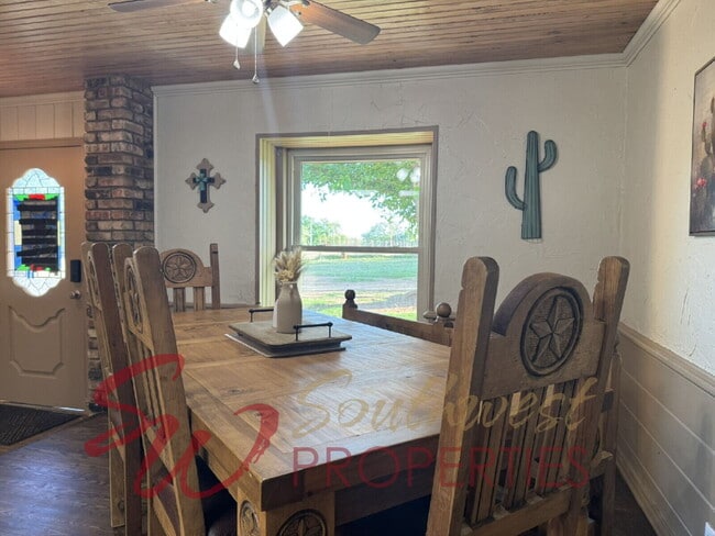 Photo - 2 bedroom 2 bath on a 12 acre paradise!