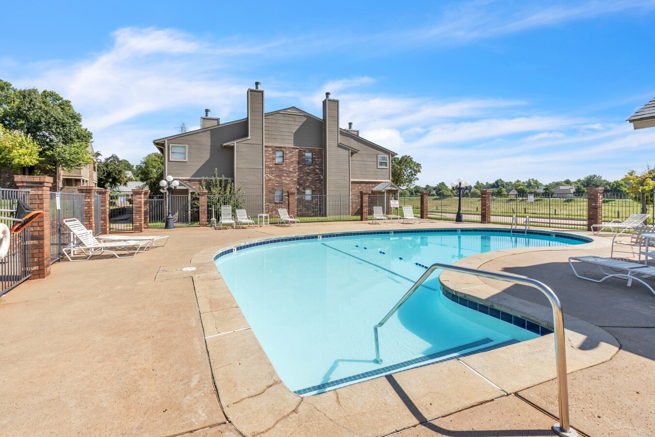 Photo - 11431 Springhollow Rd