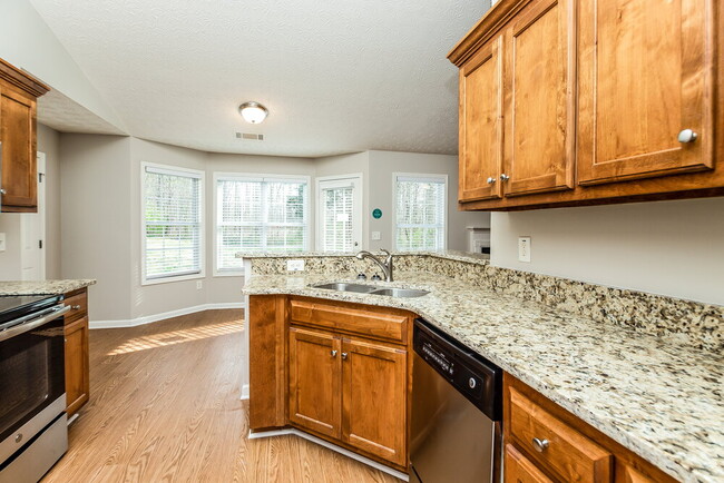 Photo - 125 Cheyenne Dr