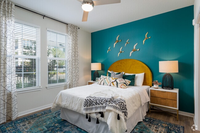 2BR, 2BA - 1164SF - Corban Freedom Apartments