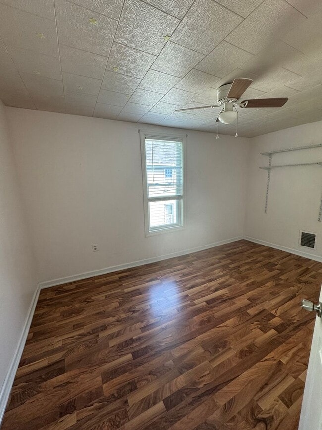 Photo - 1316 Huron Ave