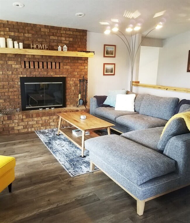 Photo - 2114 W 6th St Unit ID1336270P