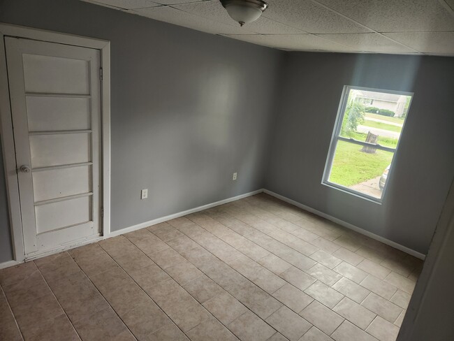 Photo - 11412 E 78th Ter