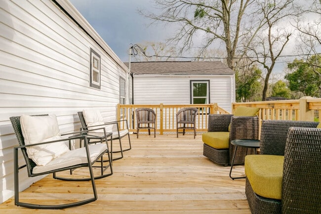 Photo - 2863 Potter Dr Unit ID1043693P