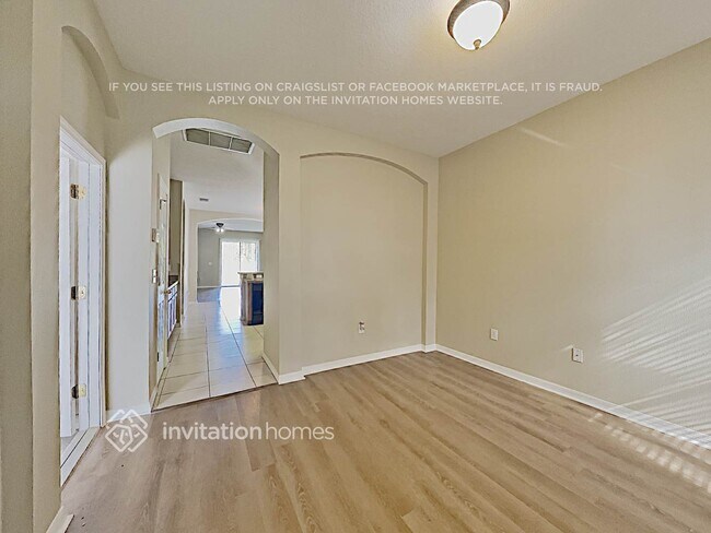 Photo - 8211 Crescent Moon Dr