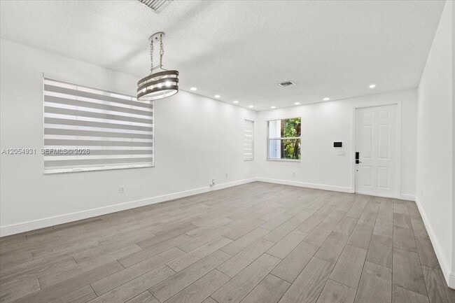 Photo - 5014 SW 155th Terrace