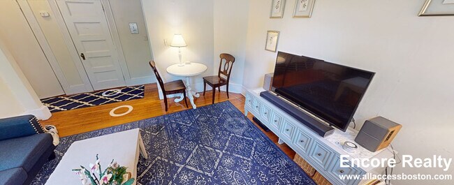 Photo - 1583 Beacon St Unit 1