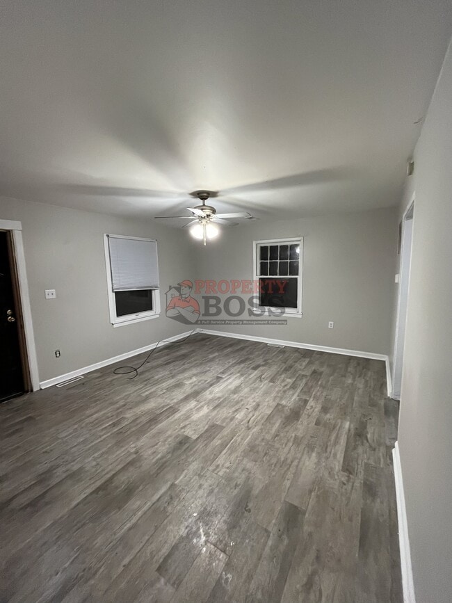 Building Photo - 2227 Georgia St