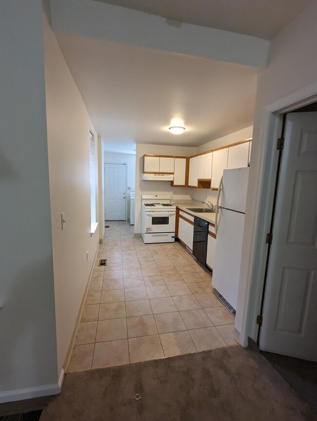 Photo - 1124 N Walnut St