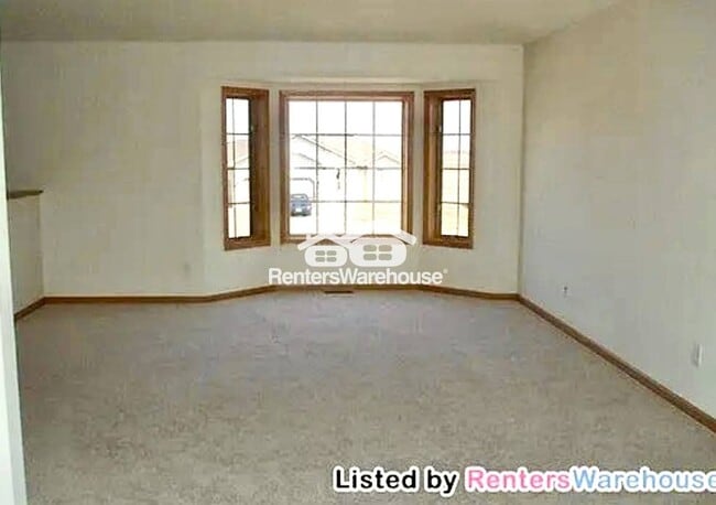 Photo - 6339 Mason Ave NE