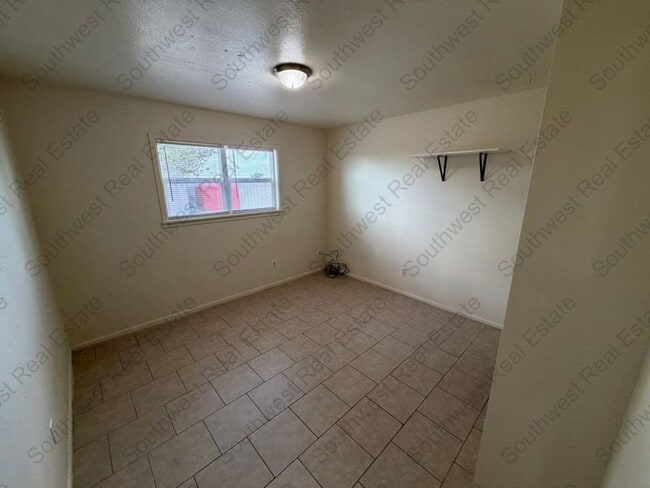 Photo - 3004 Weston St