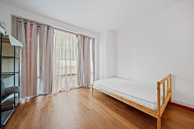 Photo - 2 Shore Ln Unidad 210