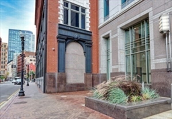 Photo - 88 Kingston St Unit #1D