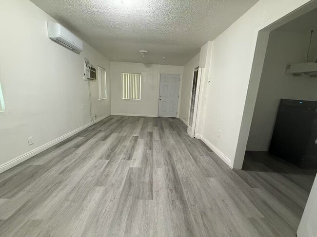 Building Photo - 764 S White Ave Rental