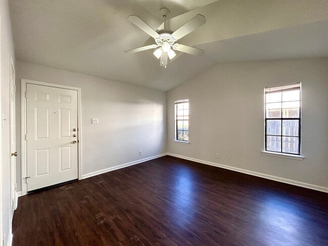 Photo - 9317 Kempler Dr Unit A