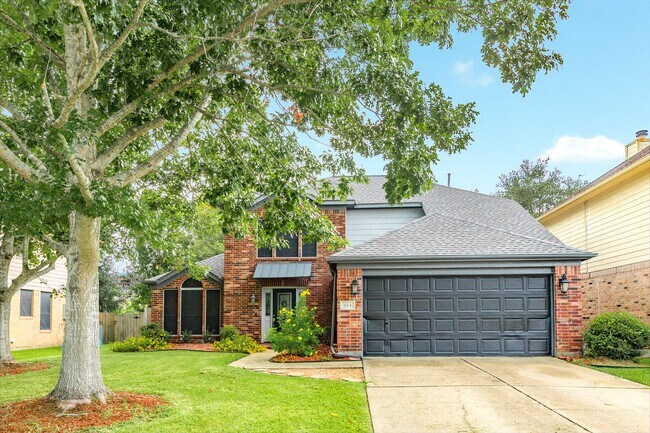 Building Photo - 104 Papaya St