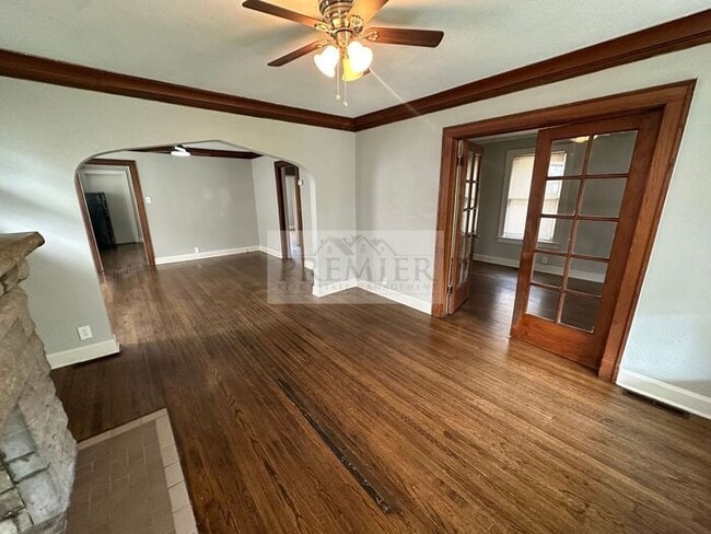 Photo - 5618 Forest Ave