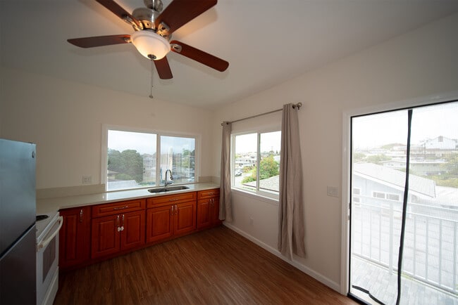 Photo - 1314 Hoohulu St