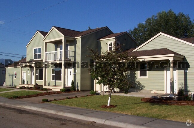 Building Photo - FOU1242 Unit A Rental