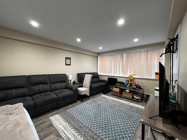 Photo - 8052 N Oriole Ave