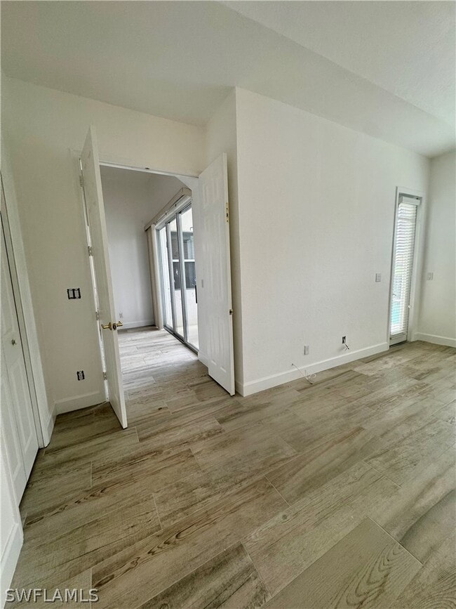 Photo - 400 Harvard Ct