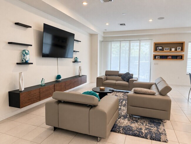 34212 Evergreen Hill Ct