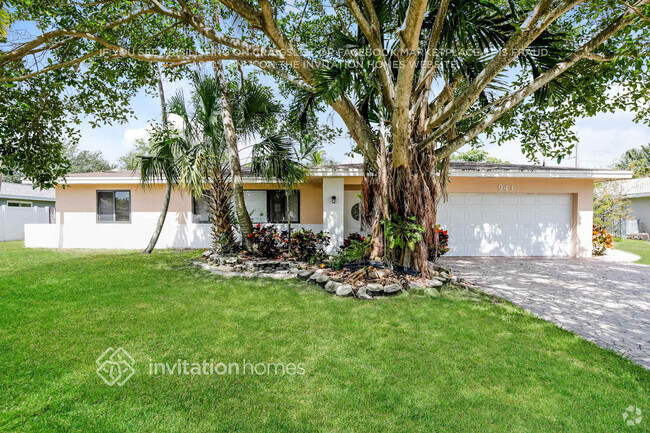 Building Photo - 941 SW 75th Terrace Rental