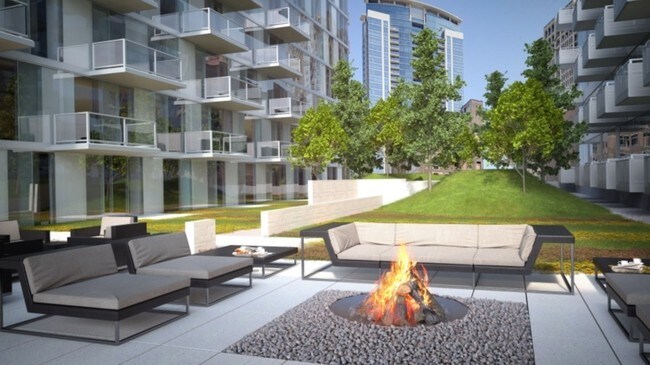 Photo - 1345 S Wabash Ave