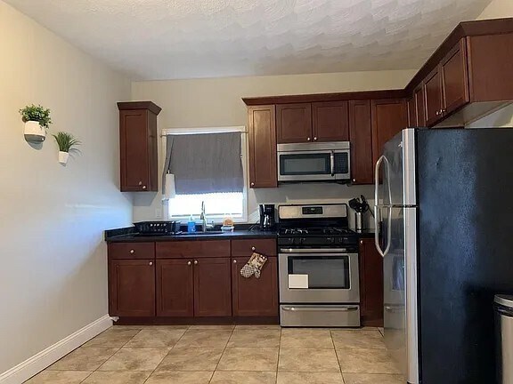 Photo - 104 Bow St Unidad 1L