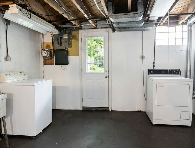 Photo - 8309 Pleasant Plains Rd